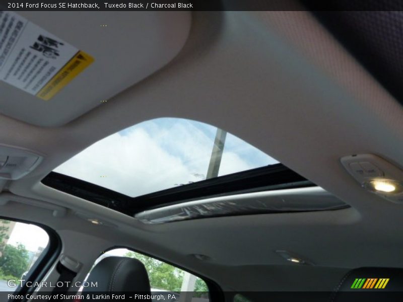 Sunroof of 2014 Focus SE Hatchback