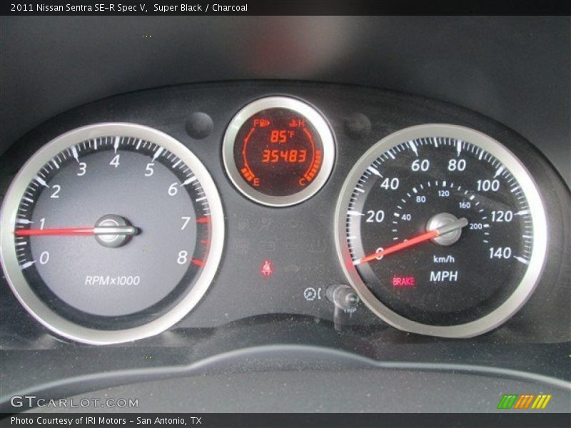  2011 Sentra SE-R Spec V SE-R Spec V Gauges