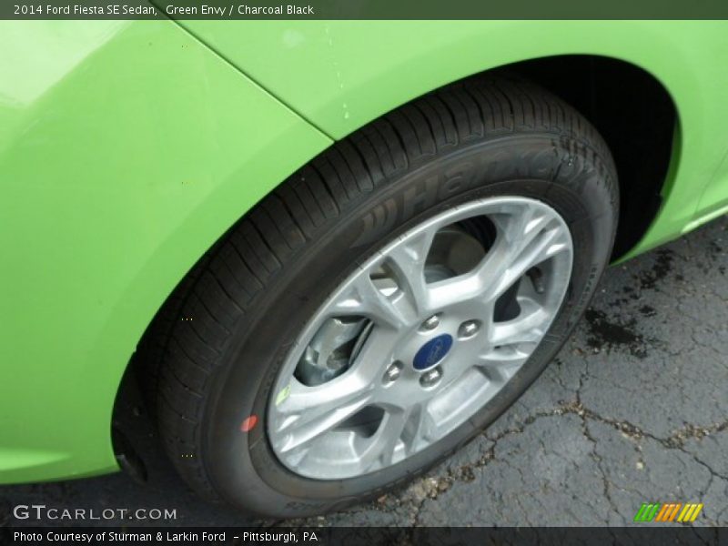 Green Envy / Charcoal Black 2014 Ford Fiesta SE Sedan