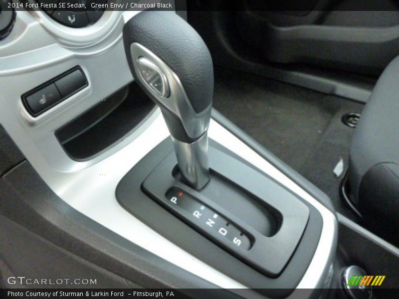 2014 Fiesta SE Sedan 6 Speed Automatic Shifter