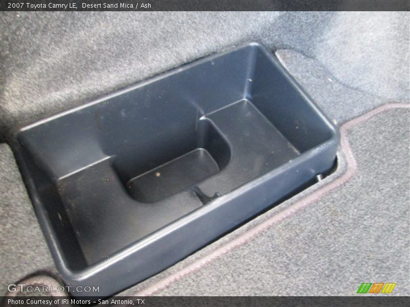 Desert Sand Mica / Ash 2007 Toyota Camry LE