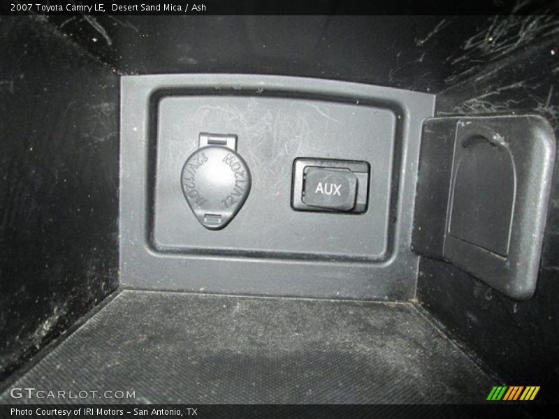Desert Sand Mica / Ash 2007 Toyota Camry LE