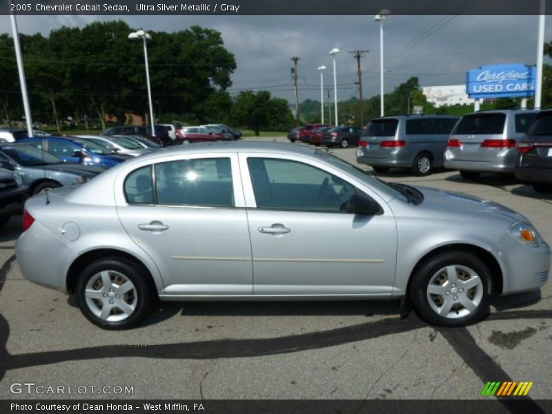Ultra Silver Metallic / Gray 2005 Chevrolet Cobalt Sedan