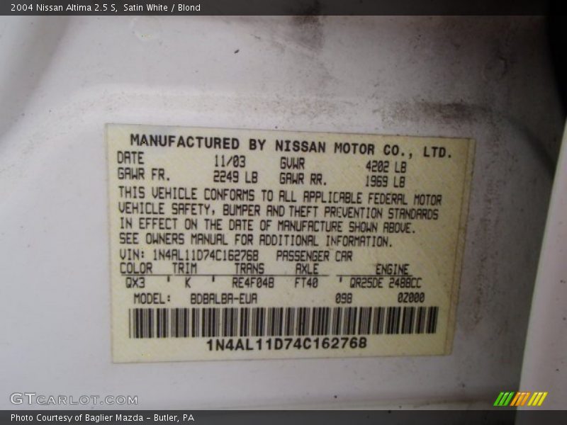 Satin White / Blond 2004 Nissan Altima 2.5 S