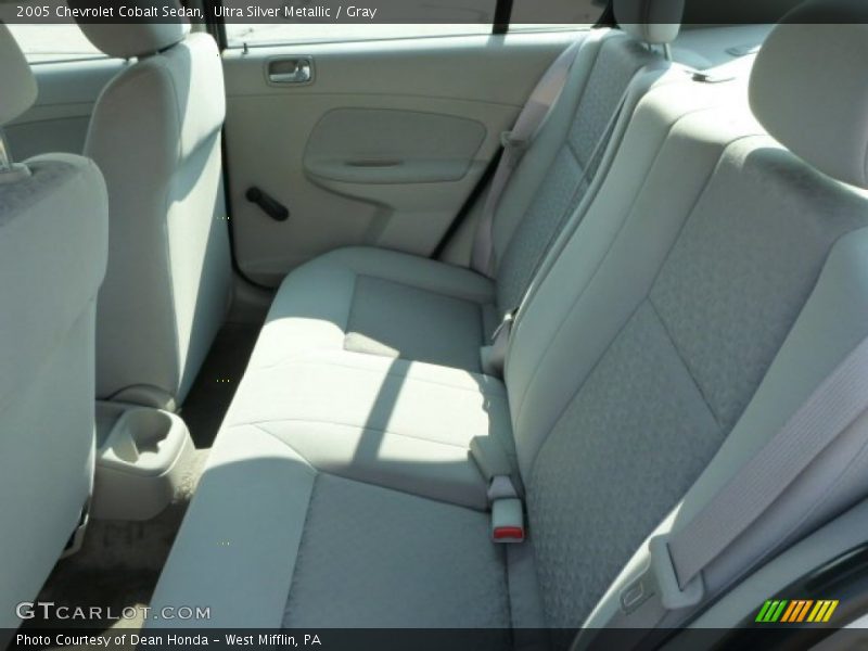Ultra Silver Metallic / Gray 2005 Chevrolet Cobalt Sedan