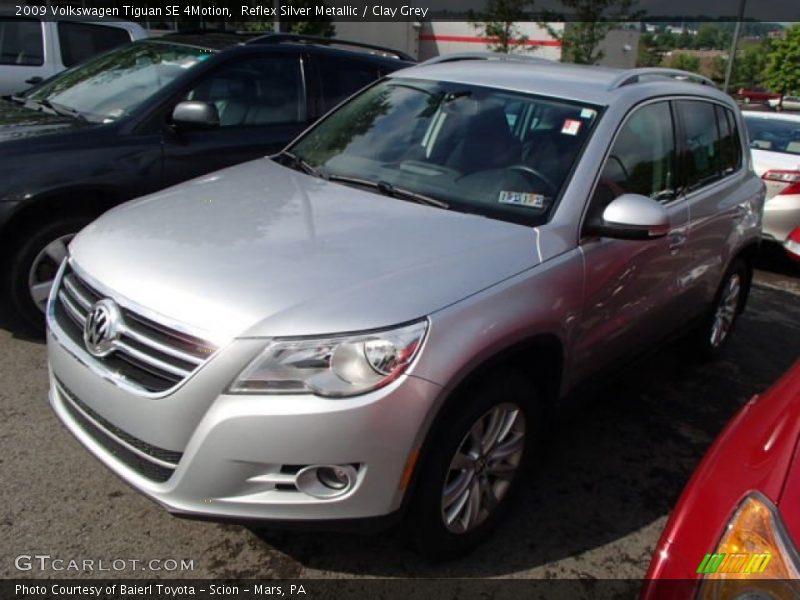 Reflex Silver Metallic / Clay Grey 2009 Volkswagen Tiguan SE 4Motion