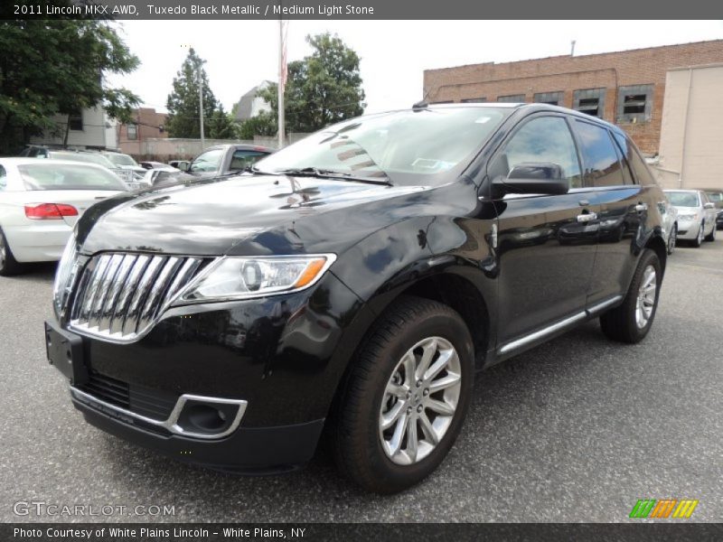 Tuxedo Black Metallic / Medium Light Stone 2011 Lincoln MKX AWD