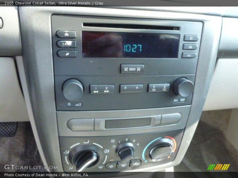 Ultra Silver Metallic / Gray 2005 Chevrolet Cobalt Sedan