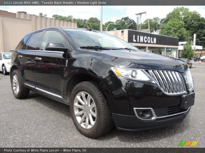 Tuxedo Black Metallic / Medium Light Stone 2011 Lincoln MKX AWD