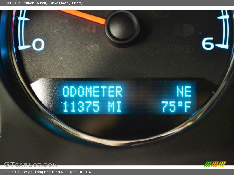 Onyx Black / Ebony 2012 GMC Yukon Denali
