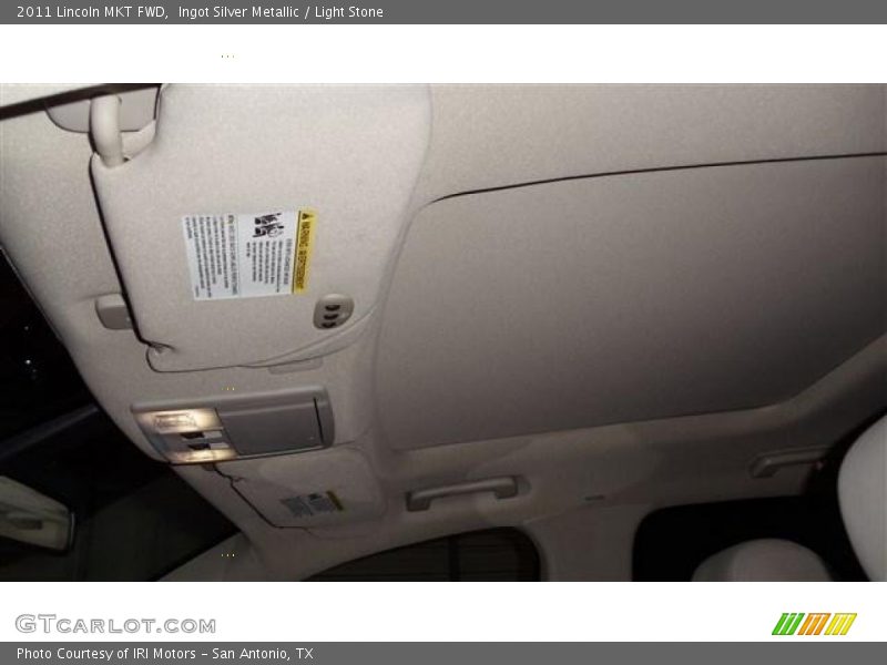 Ingot Silver Metallic / Light Stone 2011 Lincoln MKT FWD