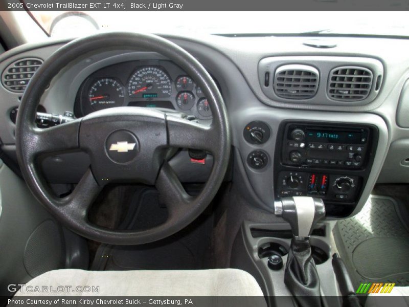 Black / Light Gray 2005 Chevrolet TrailBlazer EXT LT 4x4