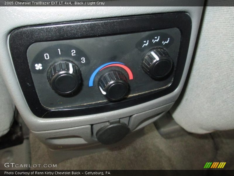 Black / Light Gray 2005 Chevrolet TrailBlazer EXT LT 4x4