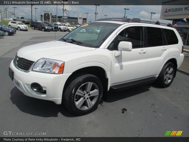 White Pearl / Black 2011 Mitsubishi Endeavor SE AWD
