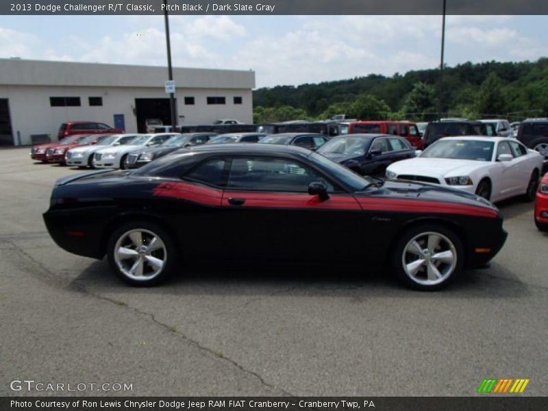 Pitch Black / Dark Slate Gray 2013 Dodge Challenger R/T Classic