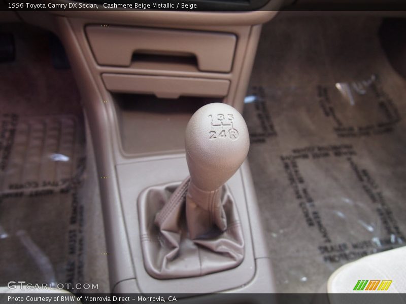 Cashmere Beige Metallic / Beige 1996 Toyota Camry DX Sedan