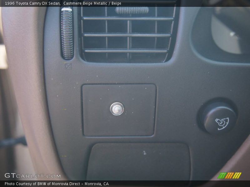 Cashmere Beige Metallic / Beige 1996 Toyota Camry DX Sedan