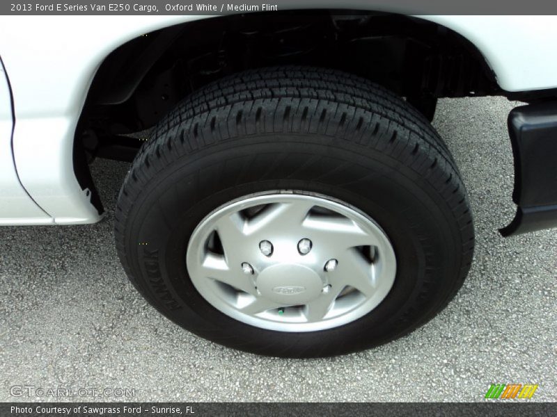 Oxford White / Medium Flint 2013 Ford E Series Van E250 Cargo
