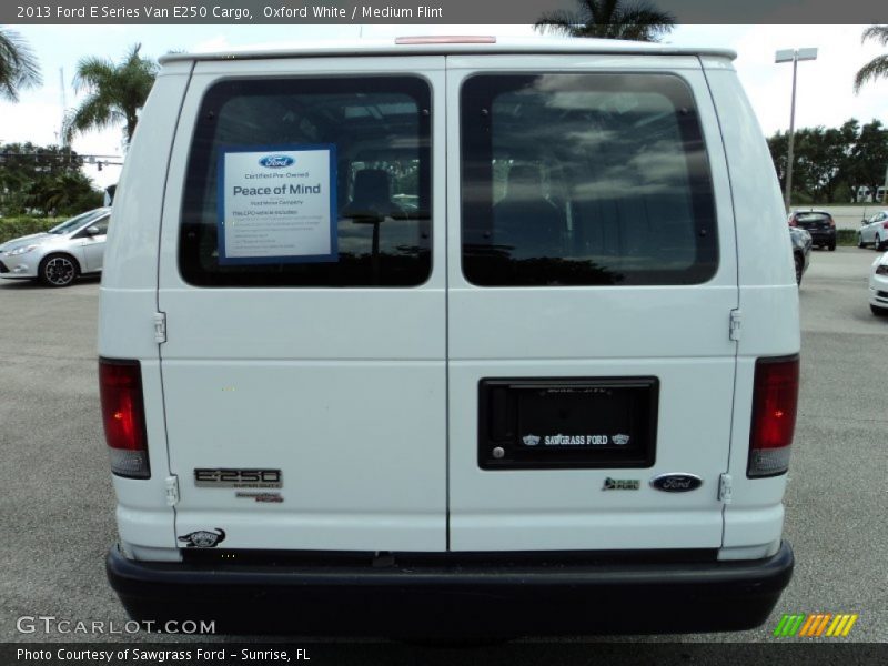 Oxford White / Medium Flint 2013 Ford E Series Van E250 Cargo