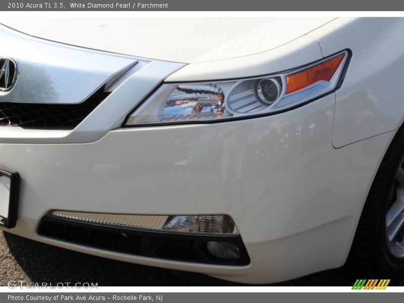 White Diamond Pearl / Parchment 2010 Acura TL 3.5