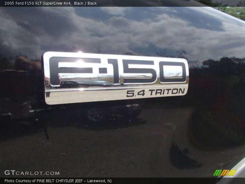 Black / Black 2005 Ford F150 XLT SuperCrew 4x4