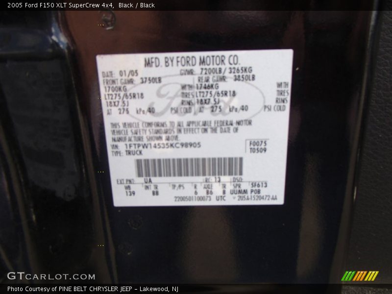 Black / Black 2005 Ford F150 XLT SuperCrew 4x4