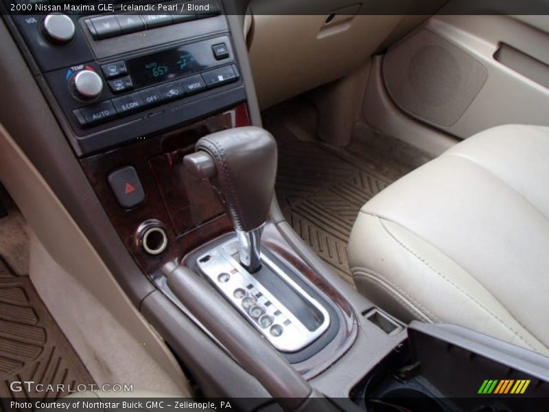 Icelandic Pearl / Blond 2000 Nissan Maxima GLE