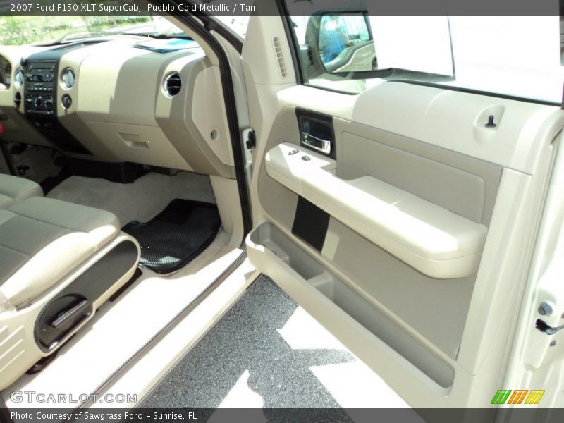 Pueblo Gold Metallic / Tan 2007 Ford F150 XLT SuperCab