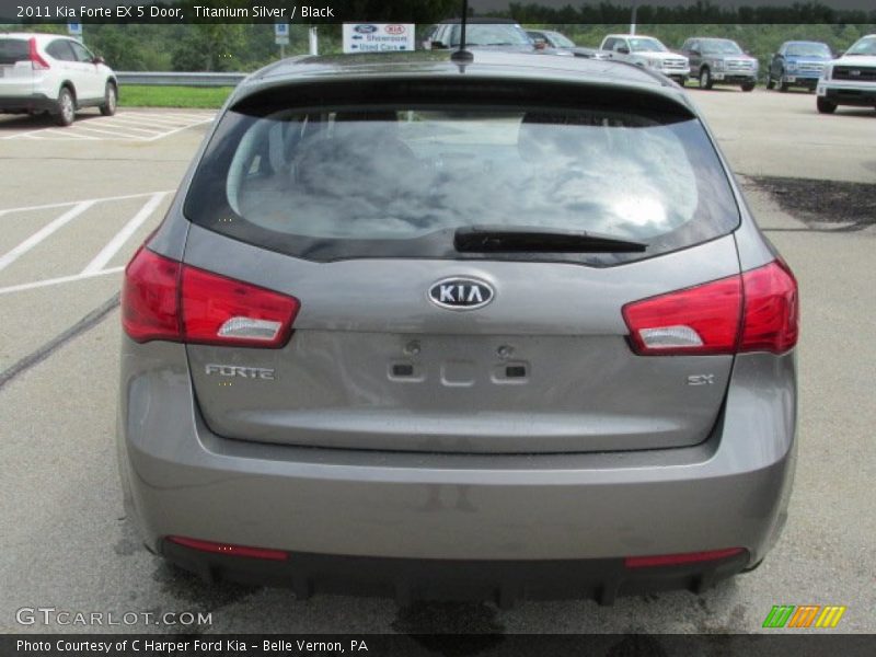 Titanium Silver / Black 2011 Kia Forte EX 5 Door