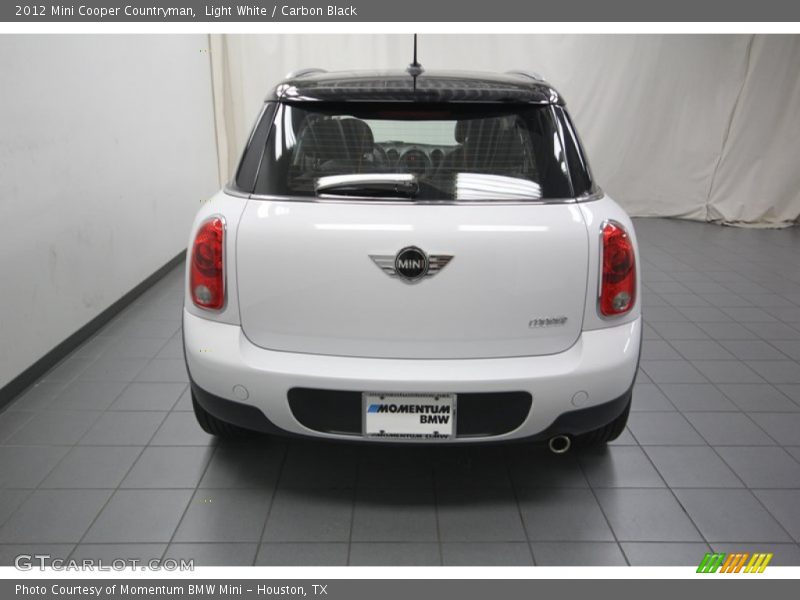 Light White / Carbon Black 2012 Mini Cooper Countryman