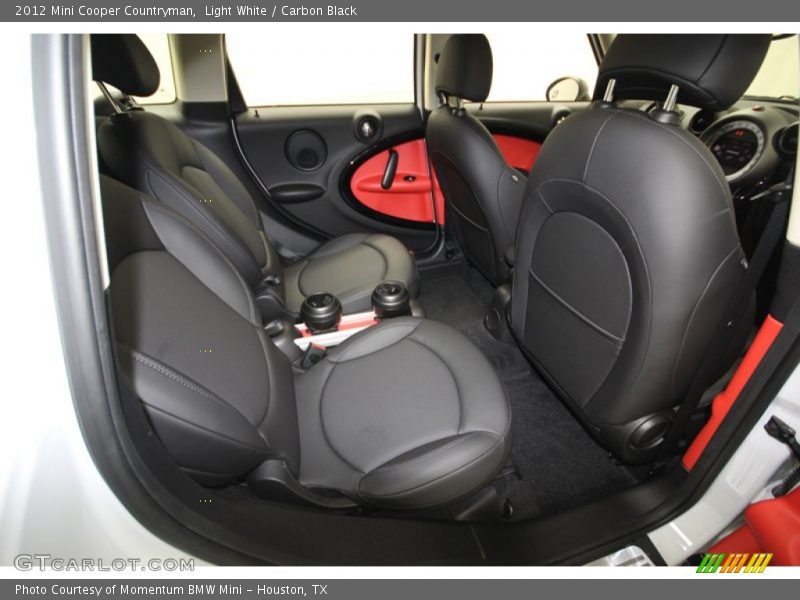 Light White / Carbon Black 2012 Mini Cooper Countryman