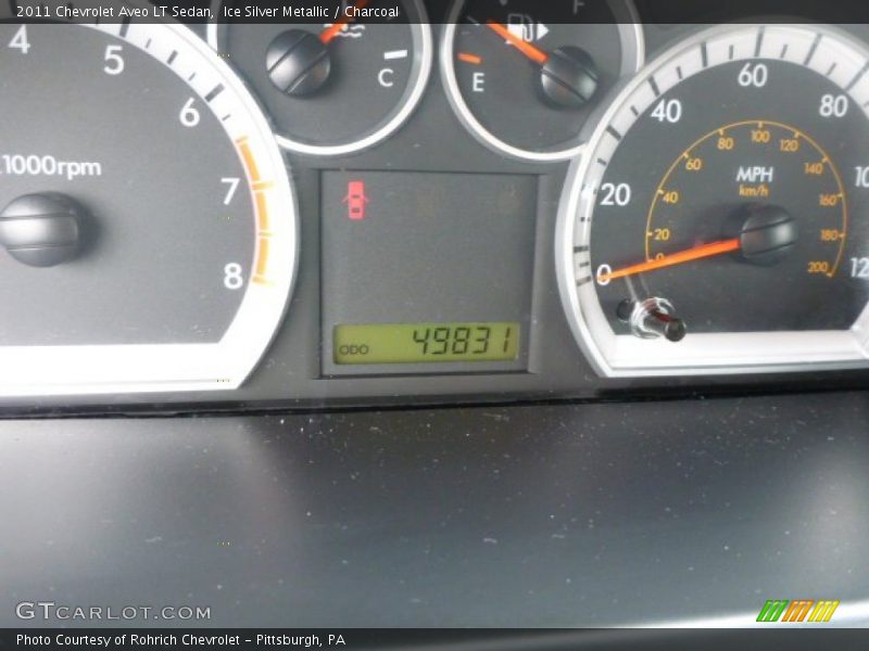 Ice Silver Metallic / Charcoal 2011 Chevrolet Aveo LT Sedan