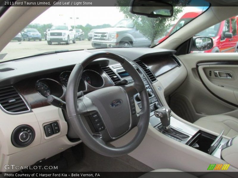 Dashboard of 2011 Taurus Limited