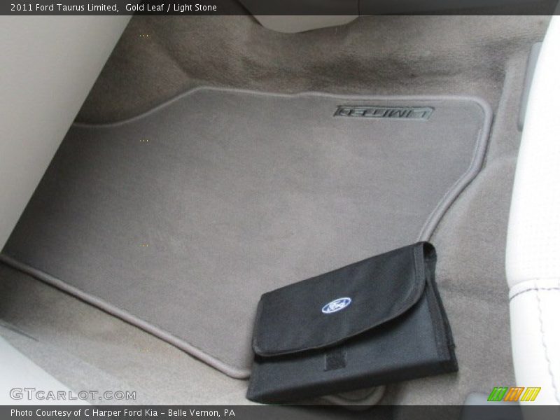 Gold Leaf / Light Stone 2011 Ford Taurus Limited