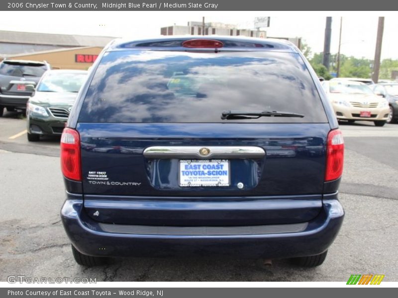 Midnight Blue Pearl / Medium Slate Gray 2006 Chrysler Town & Country