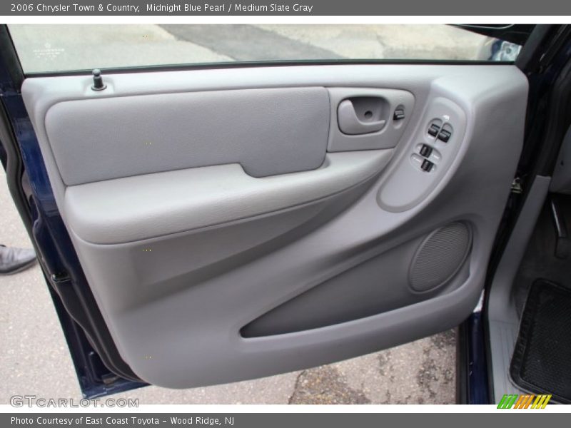 Midnight Blue Pearl / Medium Slate Gray 2006 Chrysler Town & Country