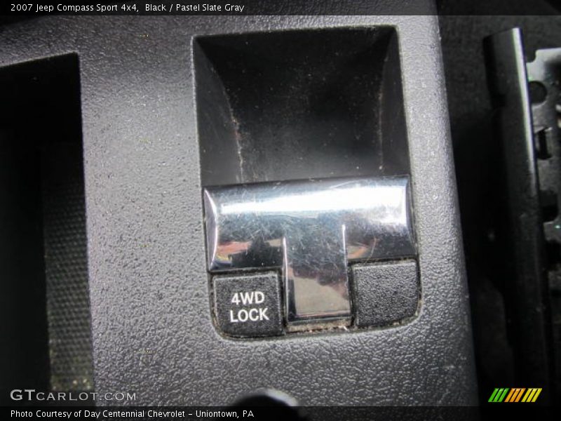 Black / Pastel Slate Gray 2007 Jeep Compass Sport 4x4