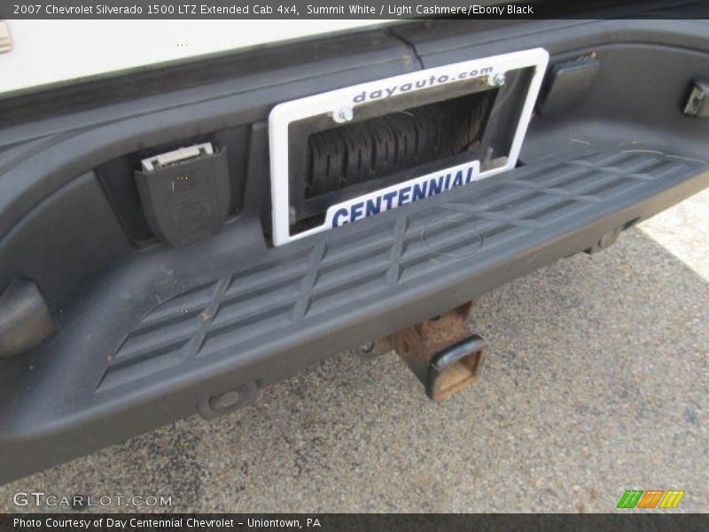 Summit White / Light Cashmere/Ebony Black 2007 Chevrolet Silverado 1500 LTZ Extended Cab 4x4