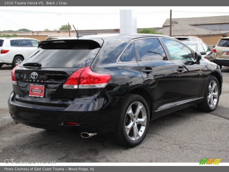 Black / Gray 2010 Toyota Venza V6
