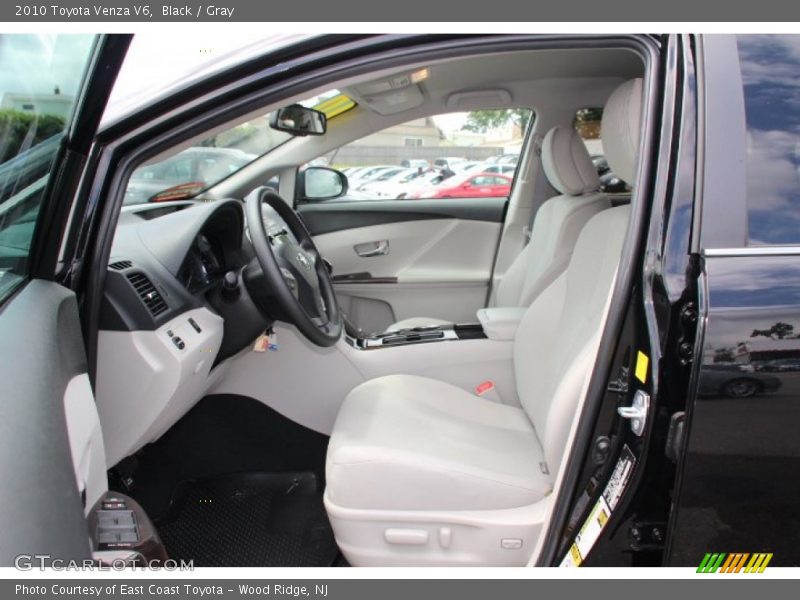 Black / Gray 2010 Toyota Venza V6