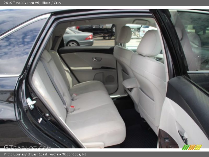 Black / Gray 2010 Toyota Venza V6