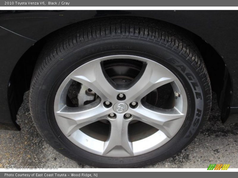 Black / Gray 2010 Toyota Venza V6