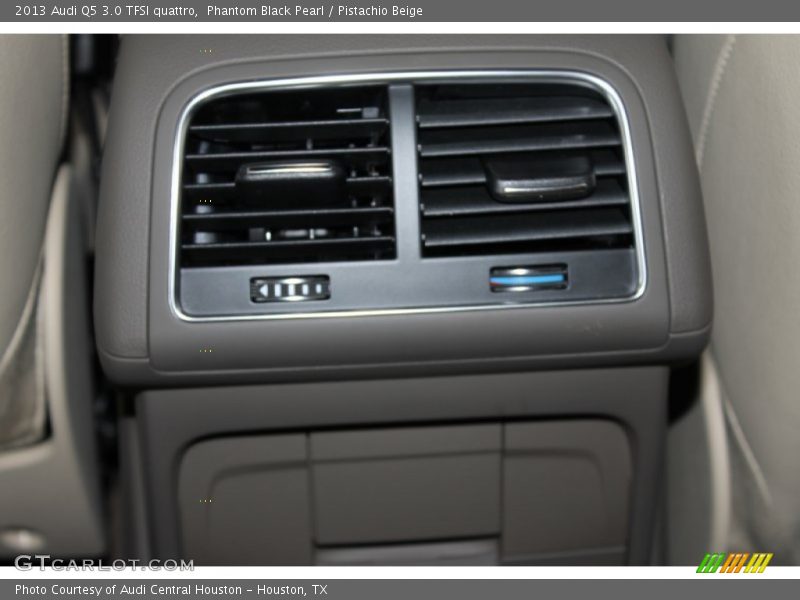 Phantom Black Pearl / Pistachio Beige 2013 Audi Q5 3.0 TFSI quattro