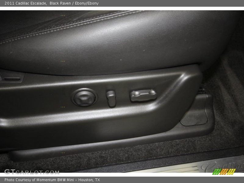Black Raven / Ebony/Ebony 2011 Cadillac Escalade