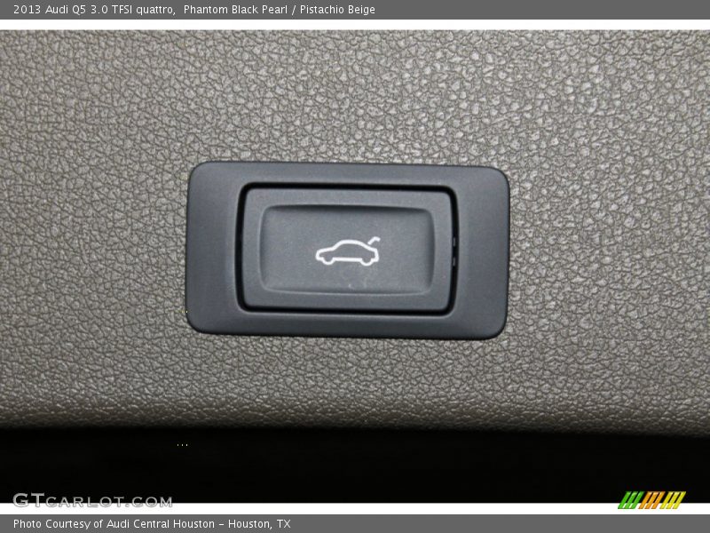 Phantom Black Pearl / Pistachio Beige 2013 Audi Q5 3.0 TFSI quattro