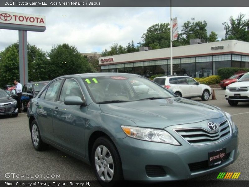 Aloe Green Metallic / Bisque 2011 Toyota Camry LE