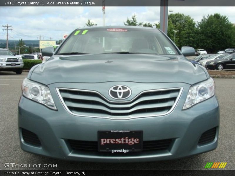 Aloe Green Metallic / Bisque 2011 Toyota Camry LE