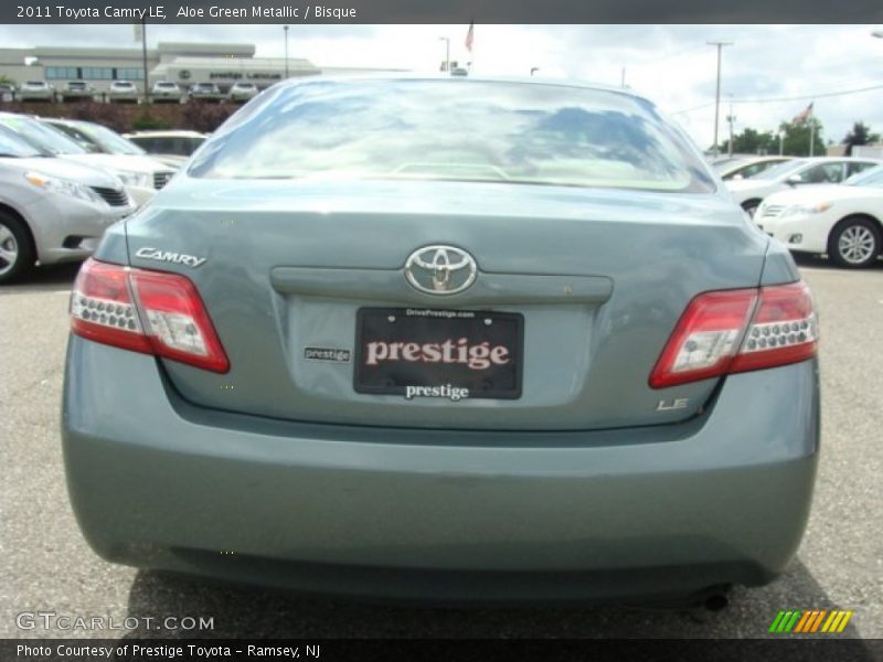 Aloe Green Metallic / Bisque 2011 Toyota Camry LE