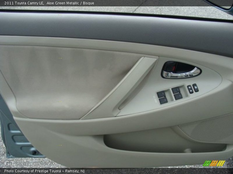 Aloe Green Metallic / Bisque 2011 Toyota Camry LE