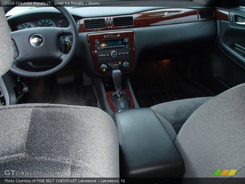 Silver Ice Metallic / Ebony 2009 Chevrolet Impala LT